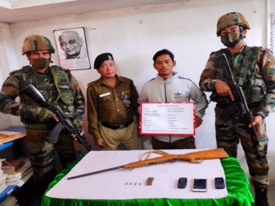 Assam Rifles apprehend ULFA-I, NSCN (IM) militants, recover arms