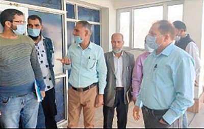 Registrar Cooperative Societies visits Kulgam, Kashmir