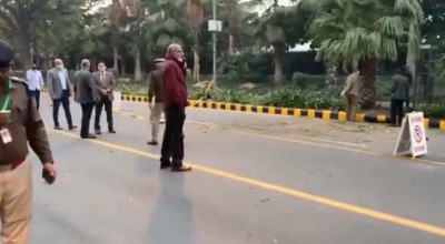 New Delhi: Minor blast occurs close to Israel Embassy, no injury reported