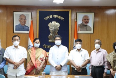 Dharmendra Pradhan takes charge as Education Minister