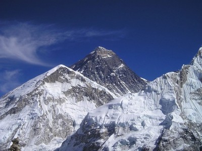 Nepal extends Everest climbing season till 3 June