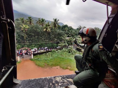 At least 21 killed as heavy rains lash Kerala; rescue ops continue