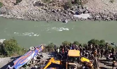 Toll in Jammu Kashmir's Doda accident rises to 10, PM announces ex gratia