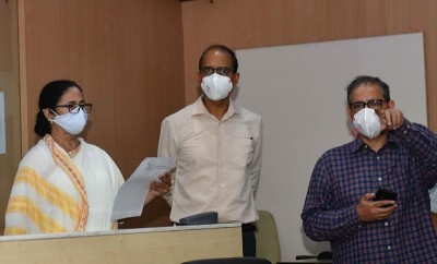 Bengal CM Mamata Banerjee monitors Cyclone Yaas