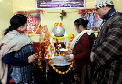 Jammu and Kashmir: Havan held in Srinagar temple on Basant Panchami after 31 years