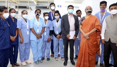 Nirmala Sitaraman inspects Covid facility in Bengaluru