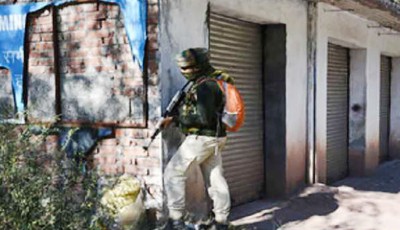 Kashmir: Army confirms two riflemen killed in Poonch gunfight