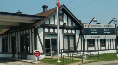 Canada border restrictions lifted for those fully inoculated by Canadian approved vaccines