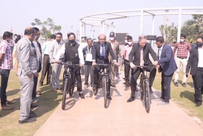 UK and HIDCO honour COVID warriors with zero emission GoZero eBikes