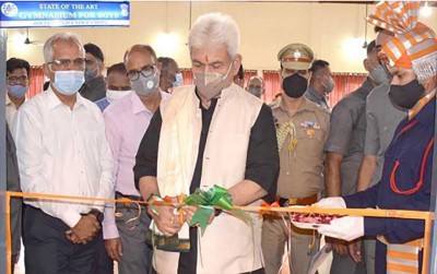 Lt Governor Manoj Sinha visits NIT Srinagar