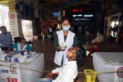 India records 31,382 new COVID-19 cases in past 24 hours