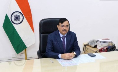 Sushil Chandra to take over as new Chief Election Commissioner from tomorrow