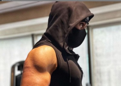 Emraan Hashmi gears up for Tiger 3, shares his stunning image on Instagram 