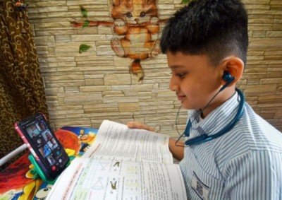 J&K Education department issues guidelines for holding online, offline classes in schools