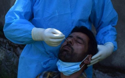 Srinagar sees 70 per cent dip in active Covid cases in a month