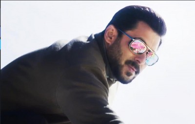 Salman Khan bitten by snake in Panvel farmhouse, now fine