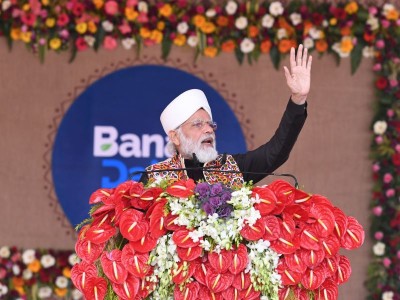 PM lays foundation stone of ‘Banas Dairy Sankul’ and other projects in poll bound Uttar Pradesh