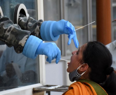 India records over 4 lakh daily COVID-19 cases