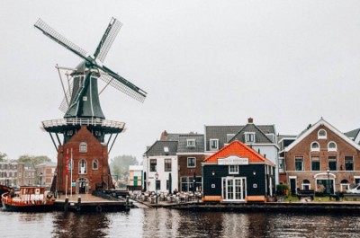 Netherlands allows flights from India, Italy ban continues