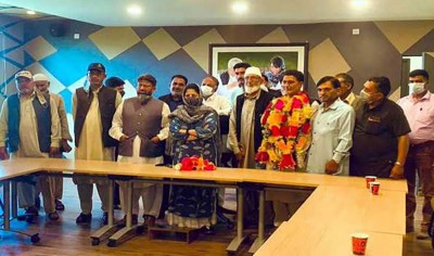 Kashmir: Educationist, social worker Shah from Karnah joins PDP