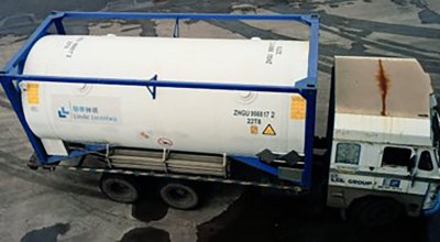 Indian Naval Ship Shakti delivers 100 tons of Oxygen to Sri Lanka