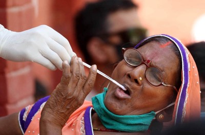 Maharashtra, Chhattisgarh, Karnataka, Punjab, Tamil Nadu, Kerala, Delhi and Uttar Pradesh report a steep rise in daily COVID-19 new cases