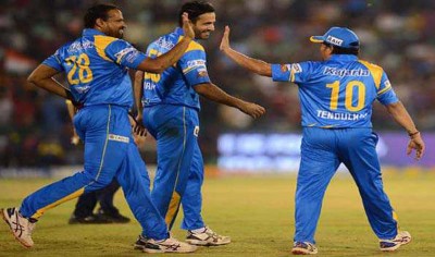 Sachin Tendulkar's India Legends beat Sri Lanka Legends by 14 runs to win inaugural Road Safety World Series title