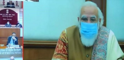 PM Narendra Modi sets August 15, 2022 deadline for Udhampur-Baramulla Rail Link  in Jammu And Kashmir