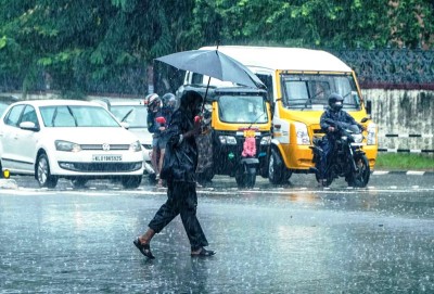 At least 11 killed as heavy rains trigger landslides in Kerala, rescue ops on