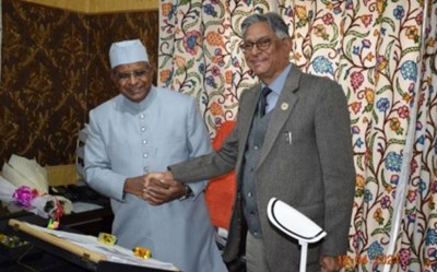 Jammu and Kashmir: Prof Qayyum assumes charge as VC CUS
