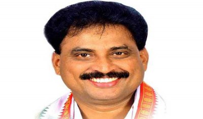 Puducherry: Congress MLA John Kumar resigns