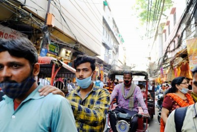 Delhi's Lajpat Nagar central market shut down for flouting COVID-19 norms