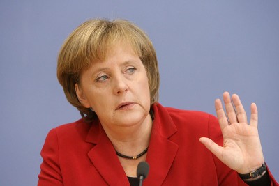German chancellor Angela Merkel seeks Russia's support in rescuing Afghan forces