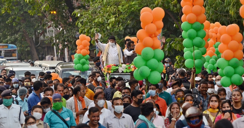 Bengal polls: Mithun Chakraborty holds roadshow for BJP candidate in South Kolkata