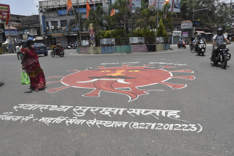 A graffiti in Ranchi depicts alert for Covid third wave