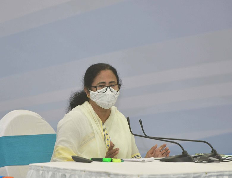 Mamata Banerjee addresses press con on Yaas