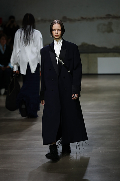 Paris Fashion Week: Designer Eenk show