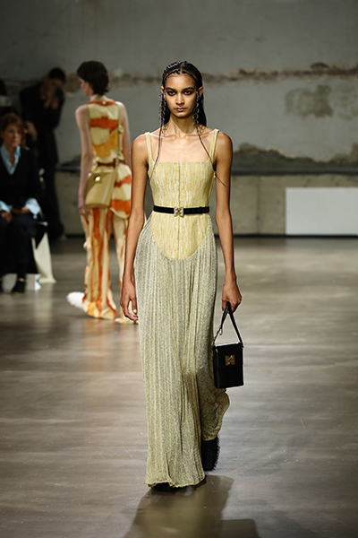 Paris Fashion Week: Designer Eenk show