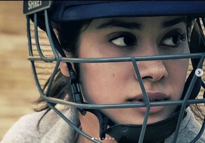 Janhvi Kapoor shares image from Mr and Mrs Mahi 'cricket camp'