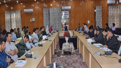 Jammu and Kashmir: Strict implementation of 100 point programme for Gram Swaraj Month celebration sought
