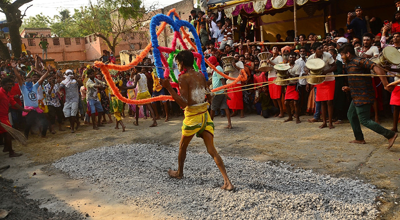 West Bengal: Vel Vel festival in Bandel
