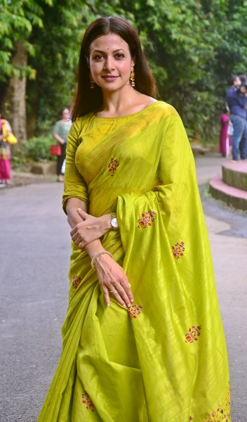 Kolkata: Koel Mallick, Arindam Sil, others visit Zoo for 'Jongole Mitin Mashi'