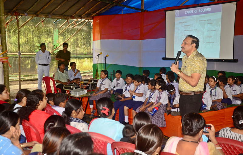 Kolkata's Ram Mohan Mission High School holds traffic awareness after Behala road tragedy