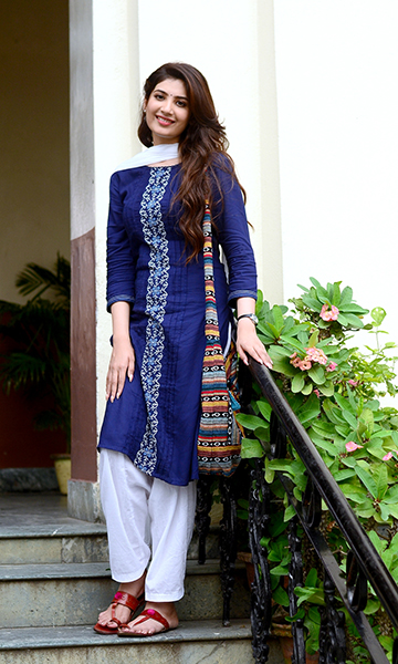 Glimpses from shooting of Babul Supriyo's upcoming music video 'Na Na Bhulini'