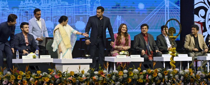 Glimpses from star-studded 29th KIFF inaugural ceremony