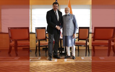 Modi meets American astrophysicist  Neil de Grasse Tyson