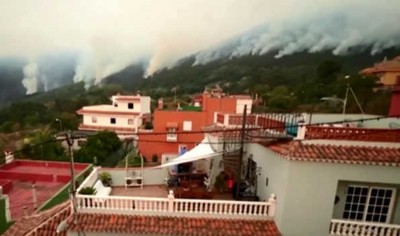 Spain: Tenerife wildfire forces evacuation of thousands