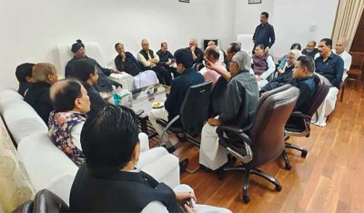 Parliament: Opposition meets at Congress chief Kharge's office, Trinamool, AAP attend