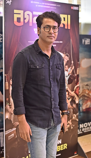 In Images: Premiere night of Dhrubo Banerjee's 'Bogla Mama Jug Jug Jiyo'