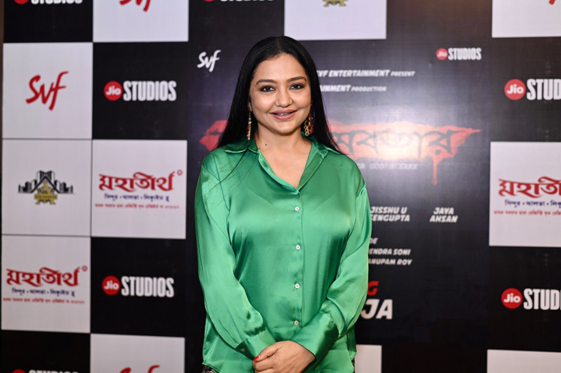 In Images: 'Dawshom Awbotaar' trailer preview launch at Srijit Mukherji's birthday party